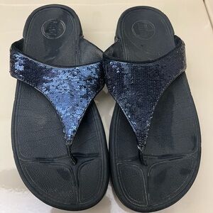 Fit Flop Toe-Post Flip-Flops Navy Blue size 9 PreOwned